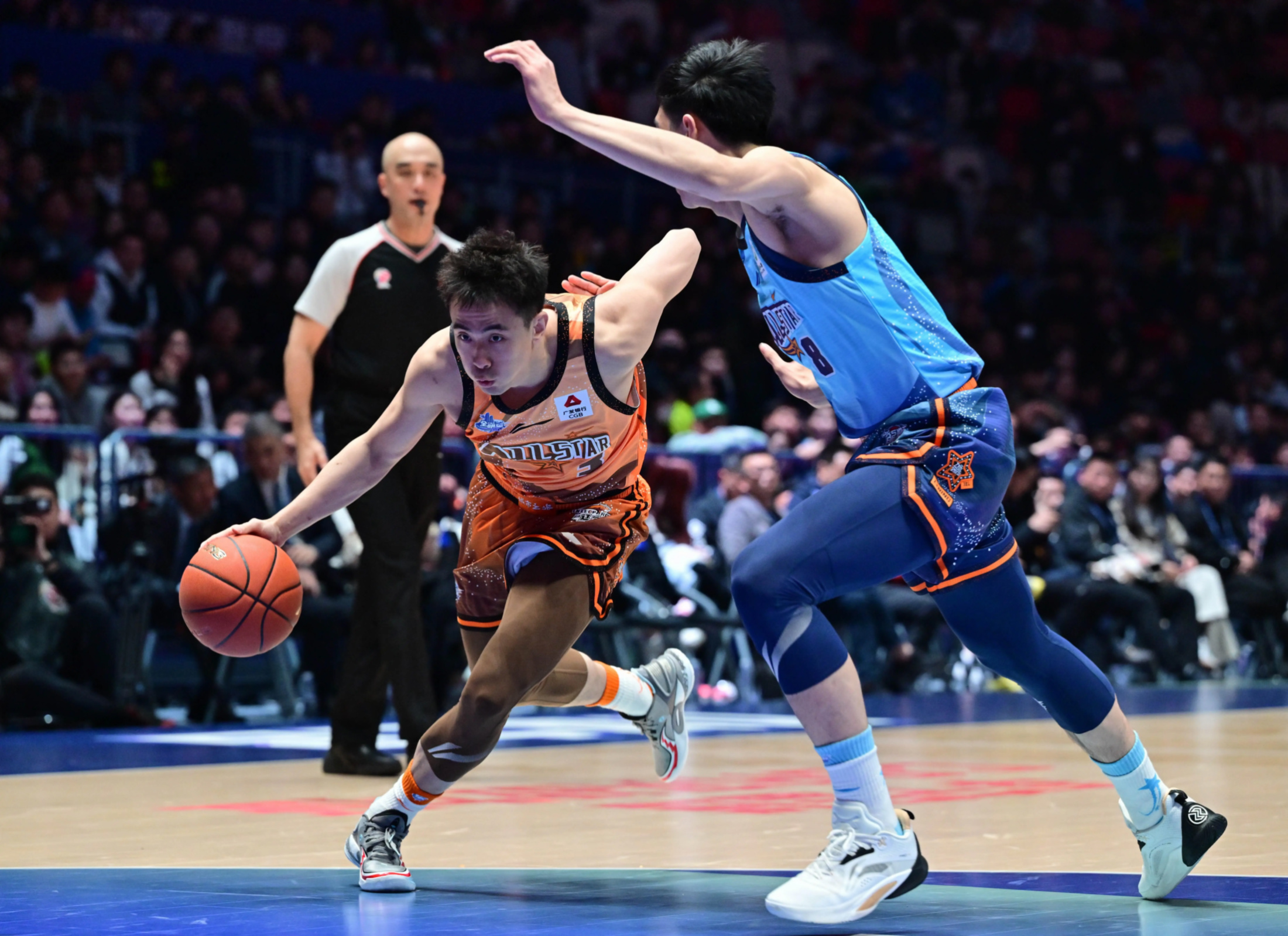 站式服务平台-曼联今晚扳平良机辽宁本钢围绕CBA季后赛强势反弹，媒体一致点评：曼联更衣室发声备战德国杯的简单介绍