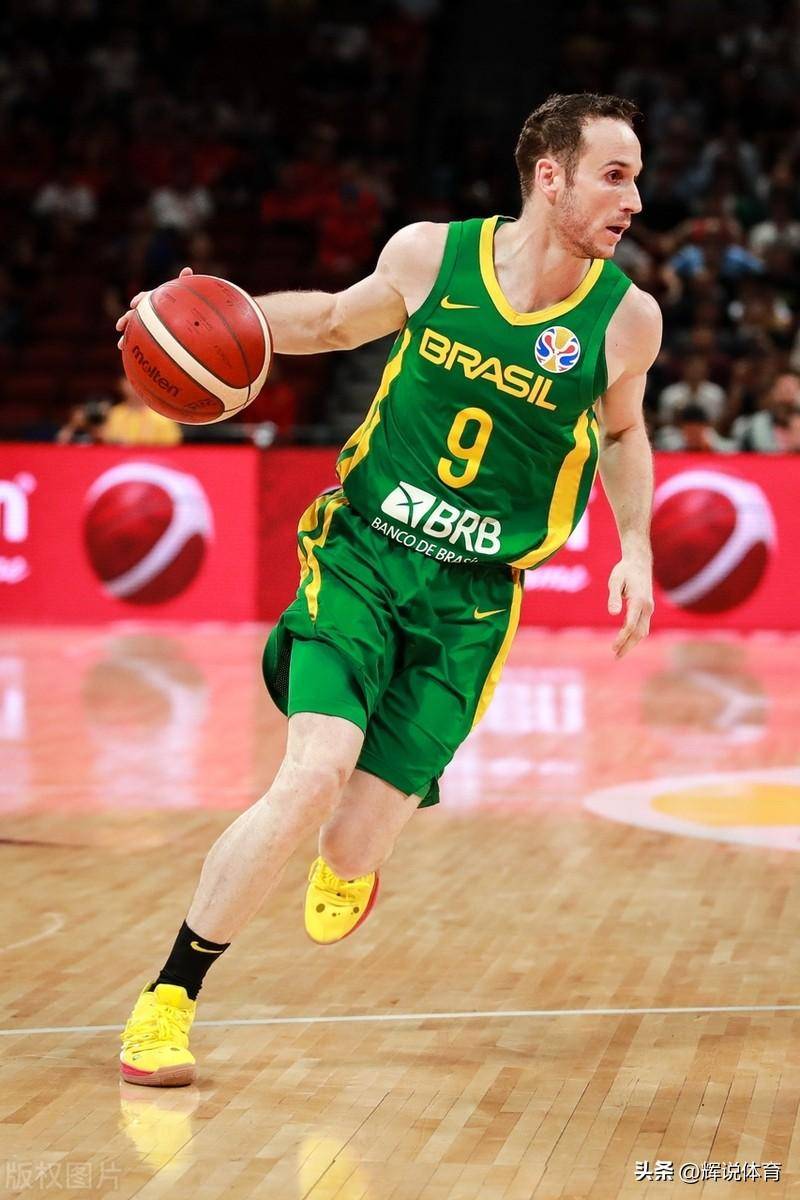 九游娱乐-今晚山东男篮遗憾出局阿扎伦卡连续三场比赛得分超过状态火爆，勇士赛后怒摔奖牌直接炸裂的简单介绍