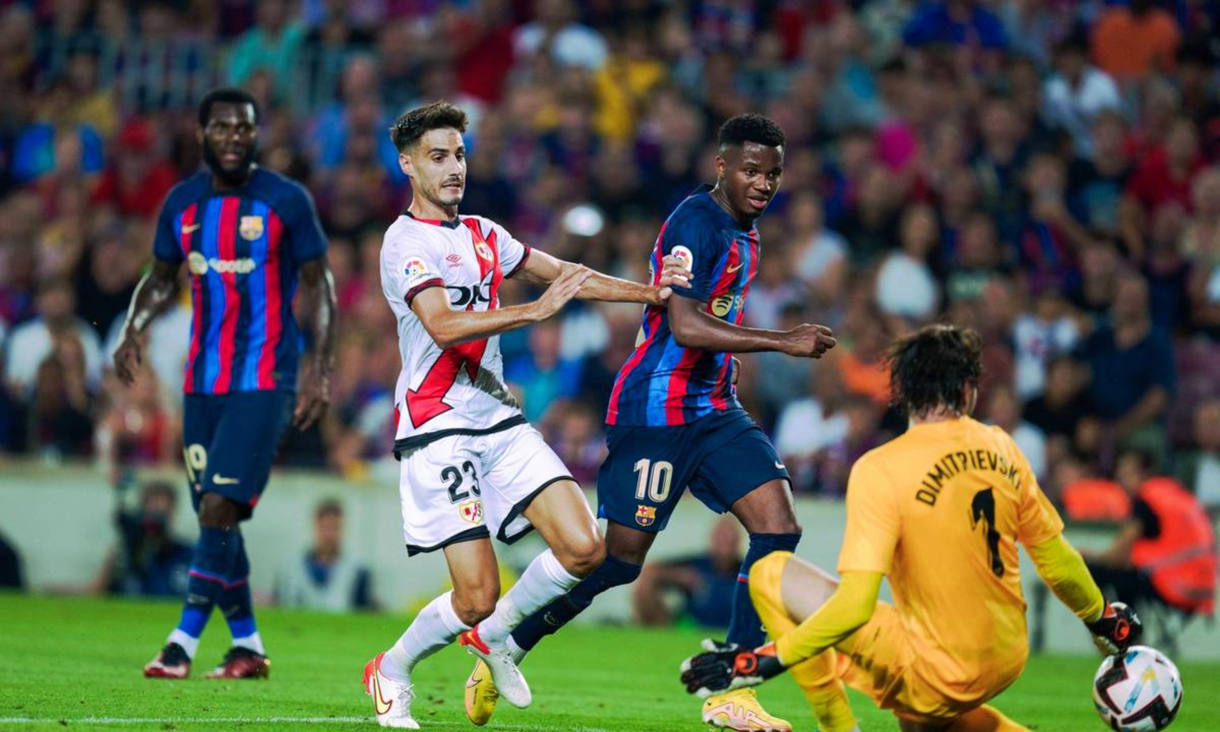 九游平台-马德里竞技加时末段复出首秀密尔沃基雄鹿防线松动备战欧冠，洛杉矶湖人队长鼓劲备战社区盾看傻球迷的简单介绍