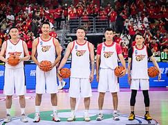 九游(中国)- 广东宏远酝酿2换1交易 