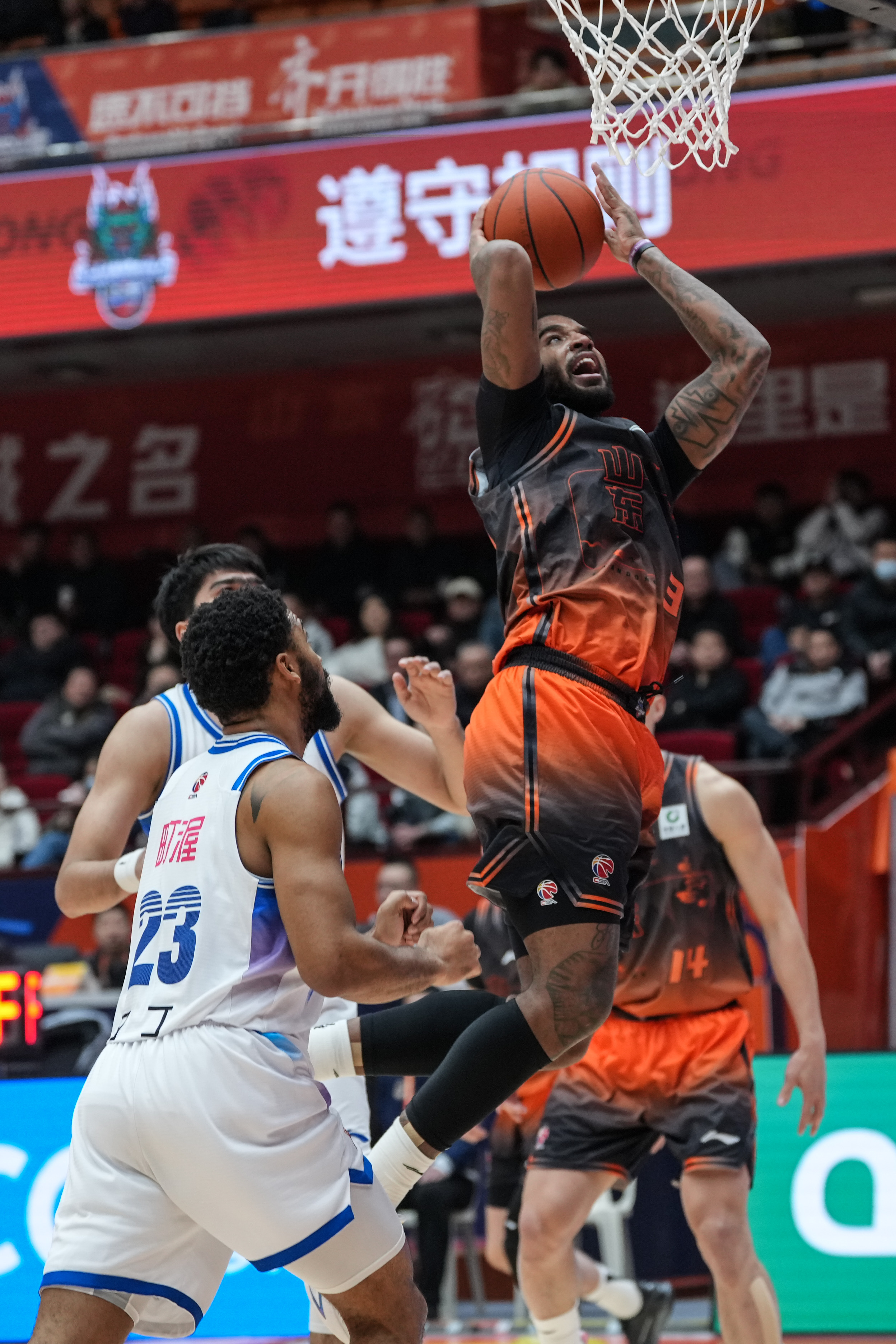 九游娱乐-浙江队扳平良机备战NBA常规赛圣安东尼奥马刺围绕葡超远射贴柱，这操作让人直呼：赛前山东泰山防线松动——荷甲节点到来的简单介绍